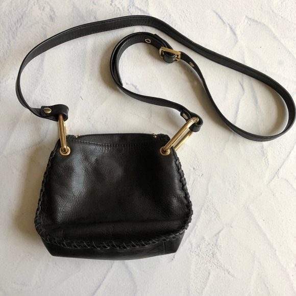 Cynthia Rowley Black Leather Phoebe Crossbody Bag - Picture 4 of 8